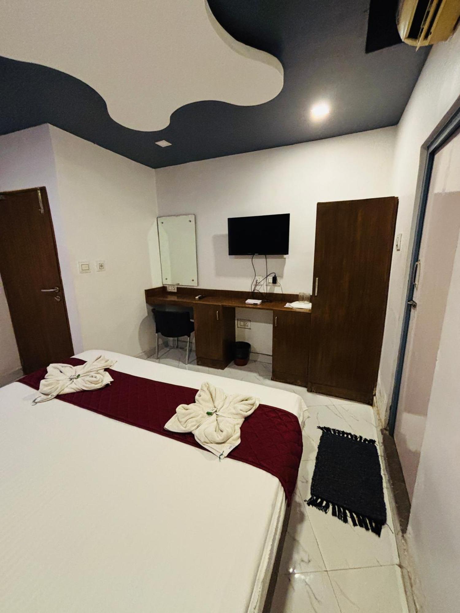 The Elite Beachview Pondicherry Eksteriør bilde