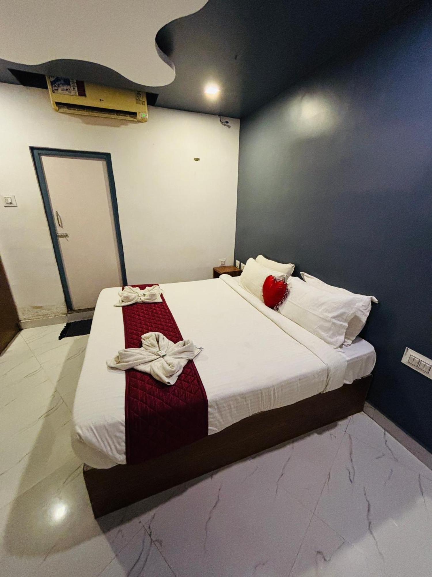 The Elite Beachview Pondicherry Eksteriør bilde