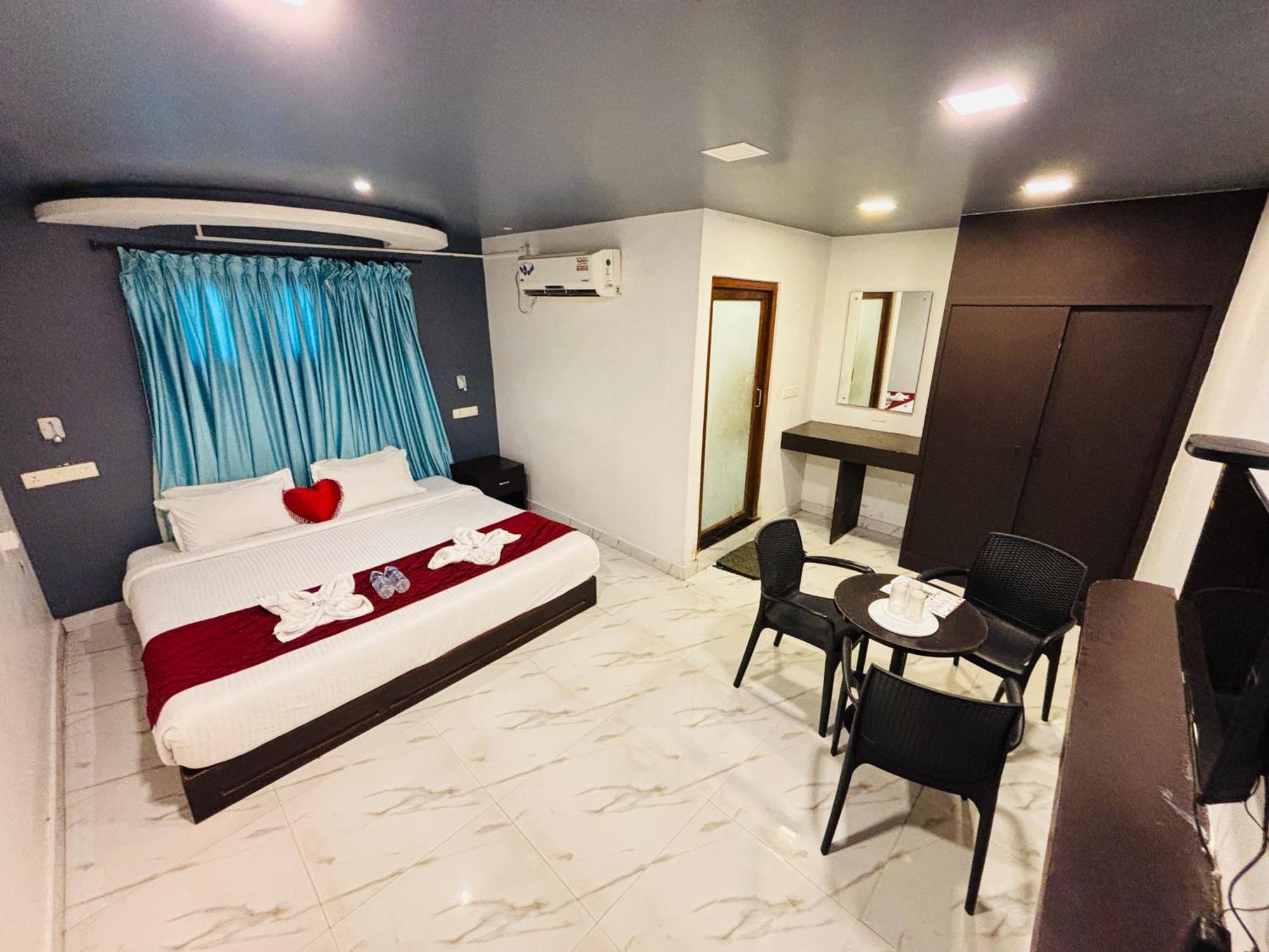 The Elite Beachview Pondicherry Eksteriør bilde