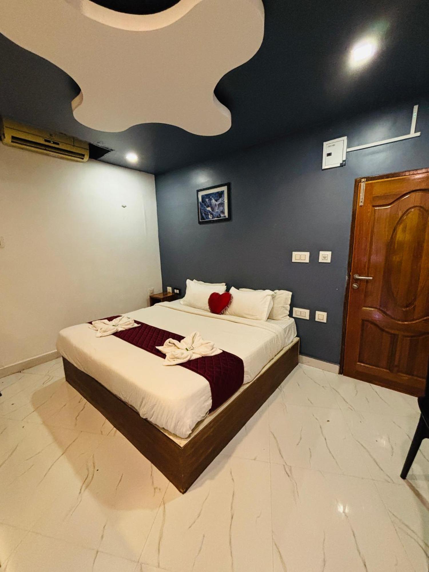 The Elite Beachview Pondicherry Eksteriør bilde